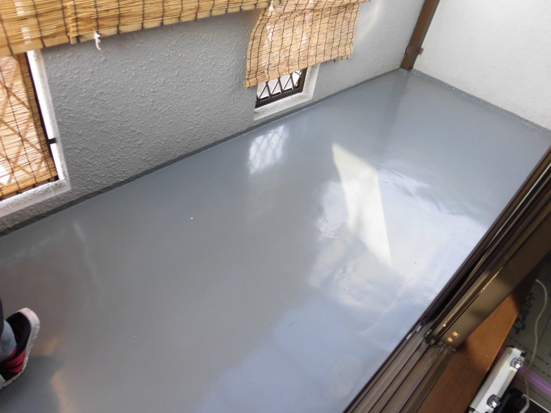 京都市北区ａ様邸ベランダ防水工事 ベランダの防水はほっておくと雨漏れの原因に 早めのメンテナンスが大事です 京都の外壁 屋根リフォームまもり隊 外壁塗装と屋根葺き替えならお任せ